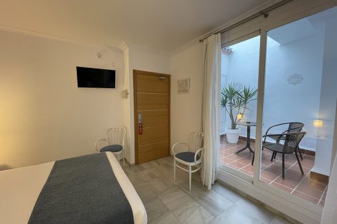 Habitación Romántica en el Hotel Plaza Cavana en Nerja
